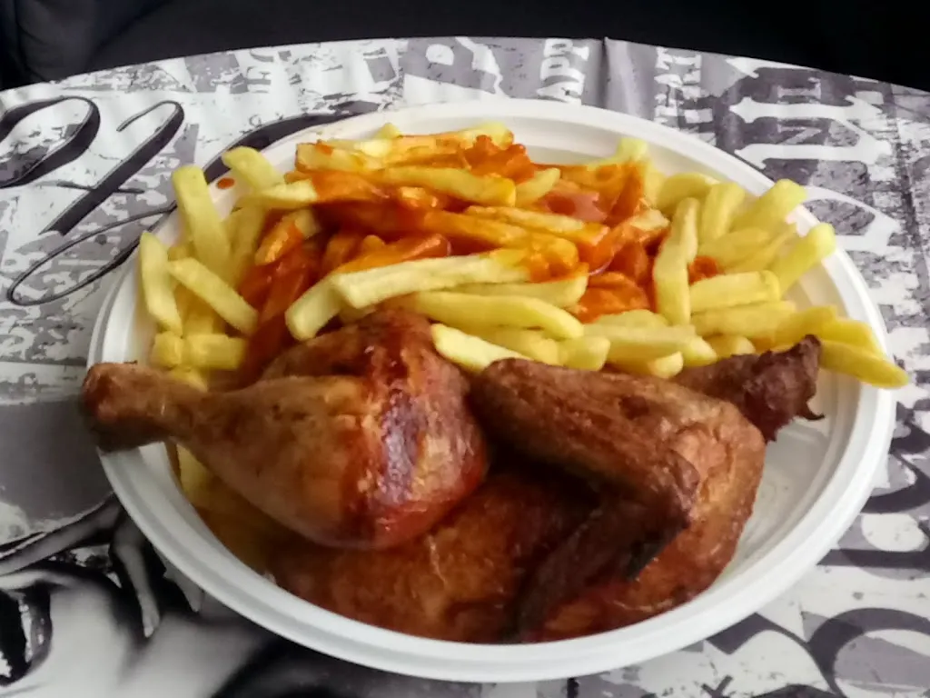 Menu_Sortes Feuergrill_Heiligenhaus_immagine_5