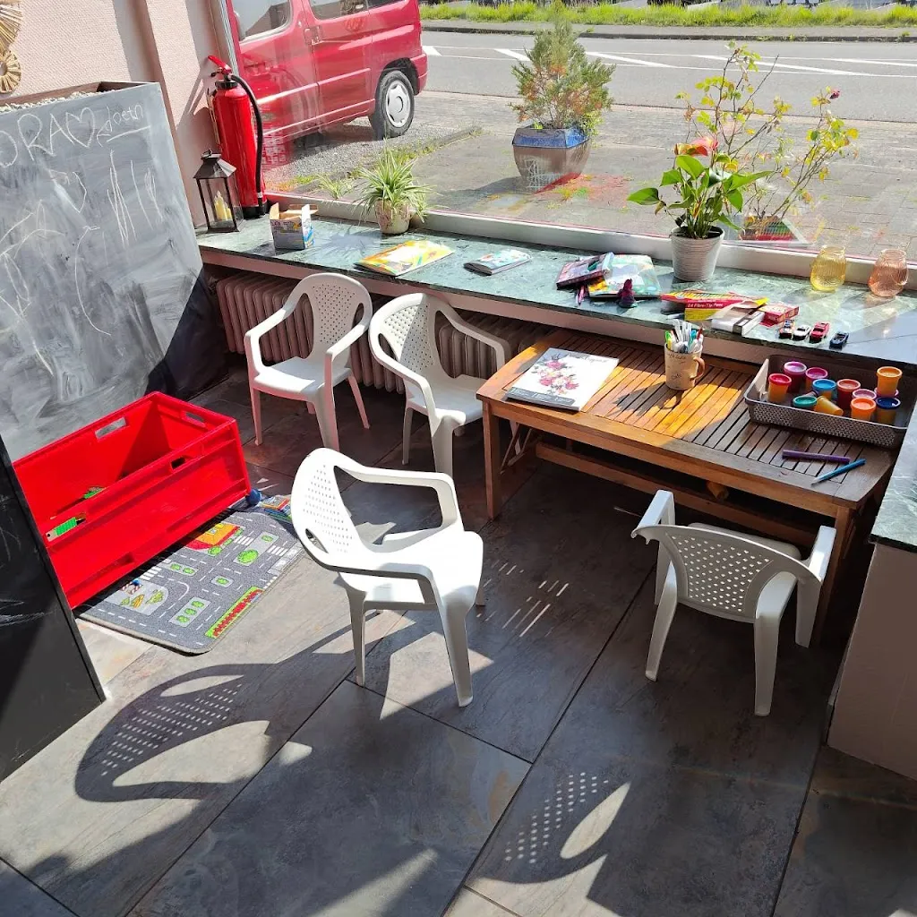 Phaedra Fang_Leo's Café - Restaurant Hellenthal_Hellenthal_review