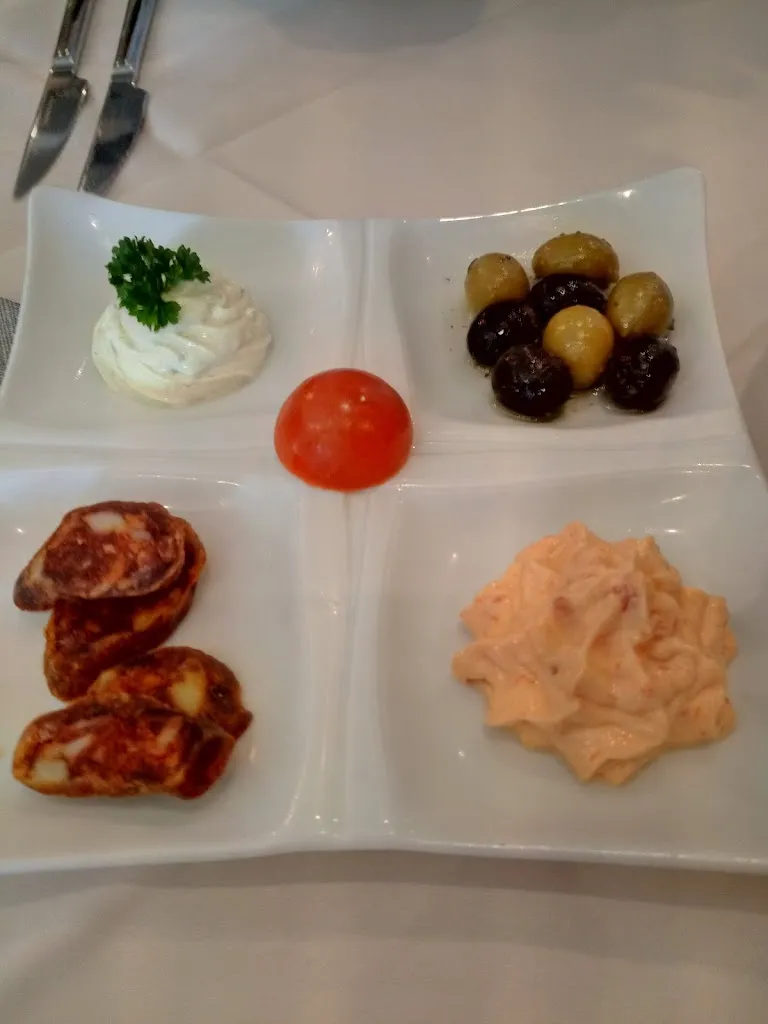 Ulrich Scheunemann_T-Bone Steakhouse_Hattingen_avis