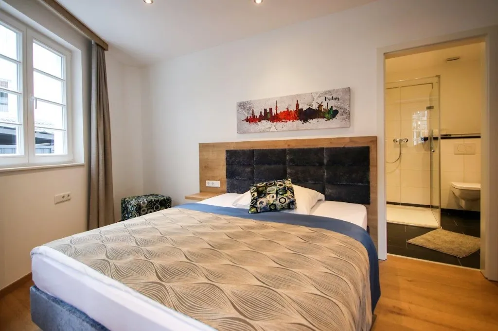 Zur alten Krone_Hattingen_slider_image_3