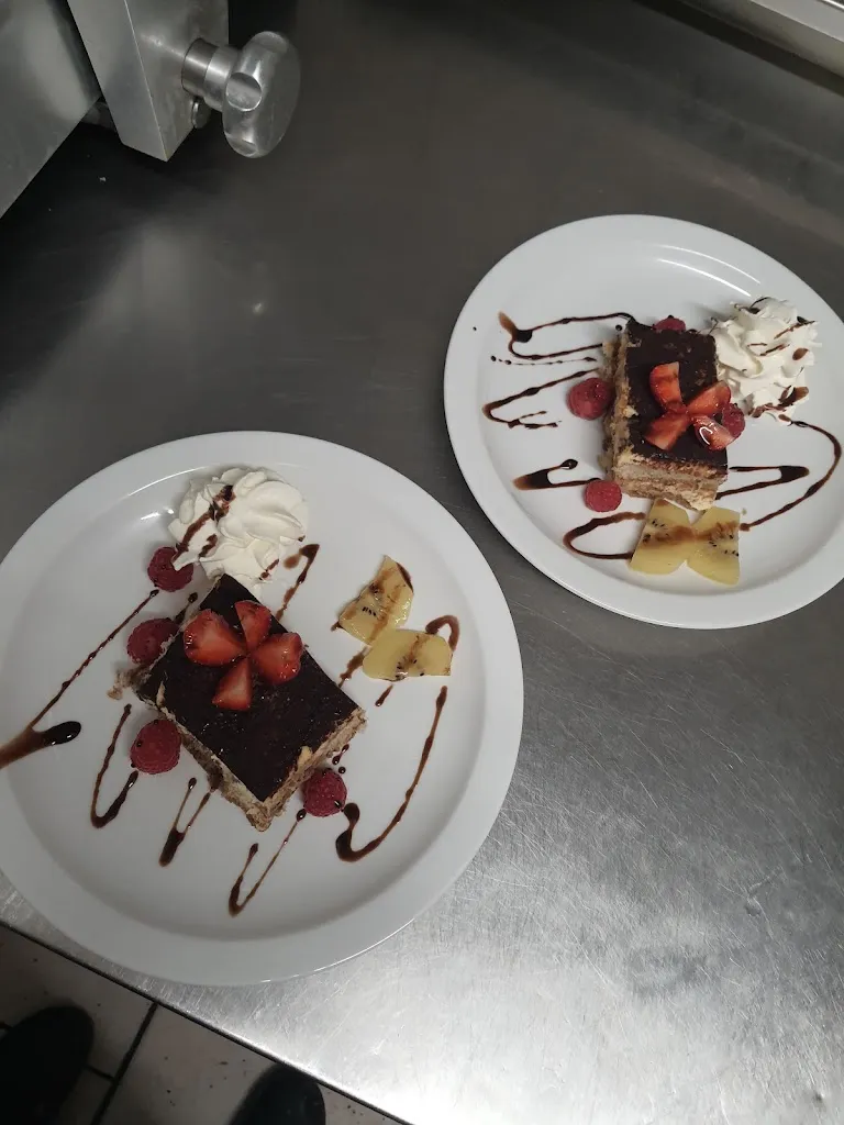 Menu_Pizzeria La Taverna_Hattingen_image_6