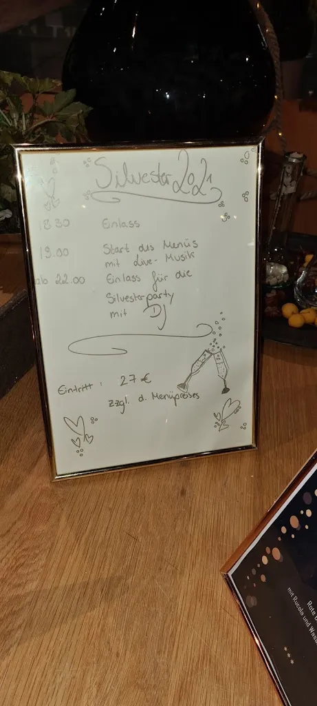 Menu_Henrichs Restaurant - Café - Lounge_Hattingen_immagine_2