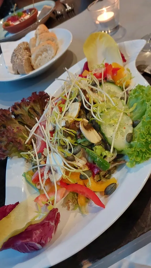 Menu_Henrichs Restaurant - Café - Lounge_Hattingen_immagine_4