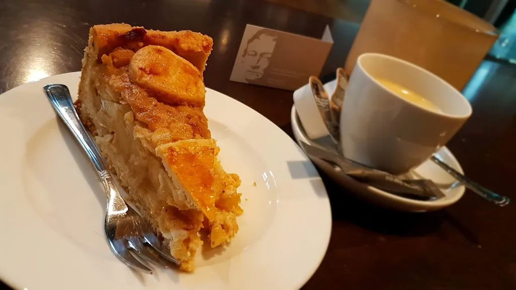 Menu_Henrichs Restaurant - Café - Lounge_Hattingen_immagine_6