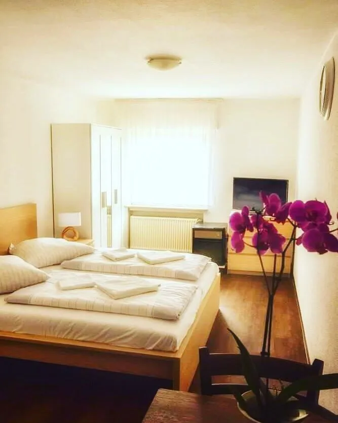 Hotel-Restaurant Toscana_Hattingen_slider_image_2