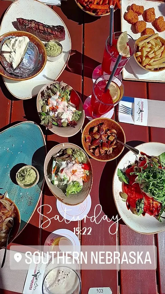 Southern Nebraska I Grill House & American Bar_(Sieg)_slider_image_2