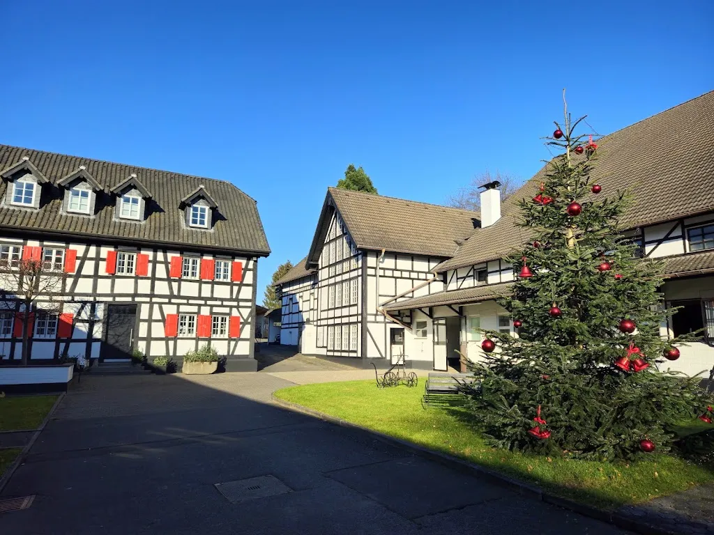 Restaurant & Hofcafé Haus Dürresbach_(Sieg)_slider_image_3