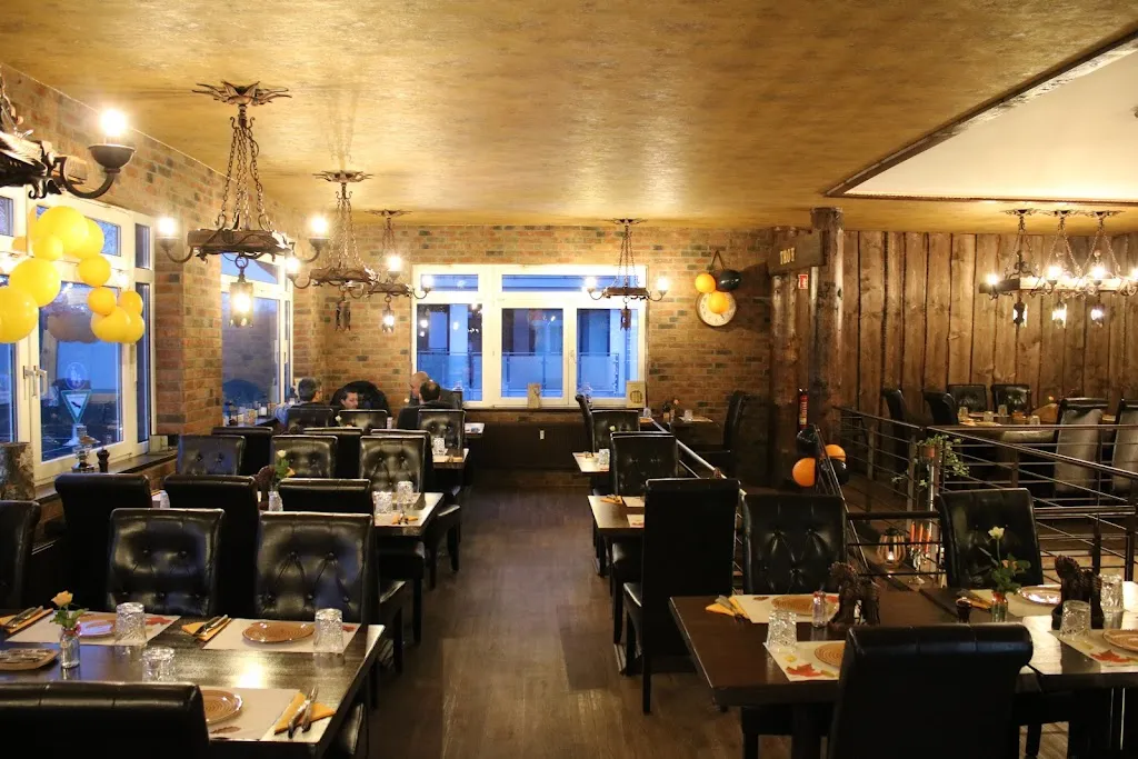 Troy Restaurant & Cafe restaurant in (Sieg)