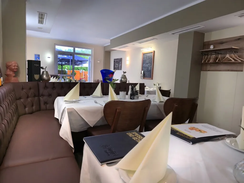 Restaurant Sapori d'Italia_(Sieg)_slider_image_1