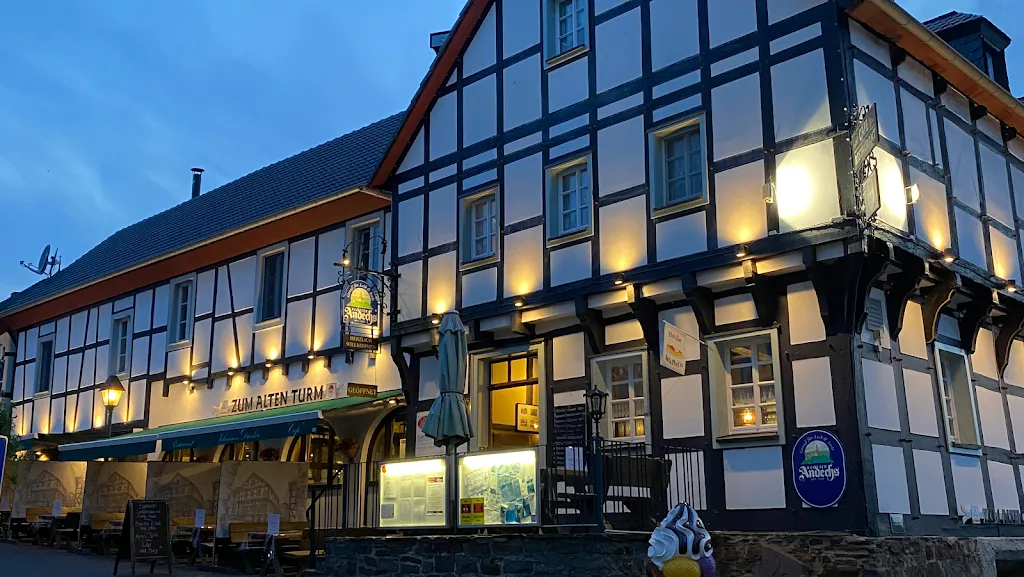 Zum Alten Turm_(Sieg)_slider_image_2