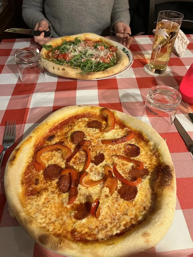 Roman A._Trattoria Il Baffino_Herford_review