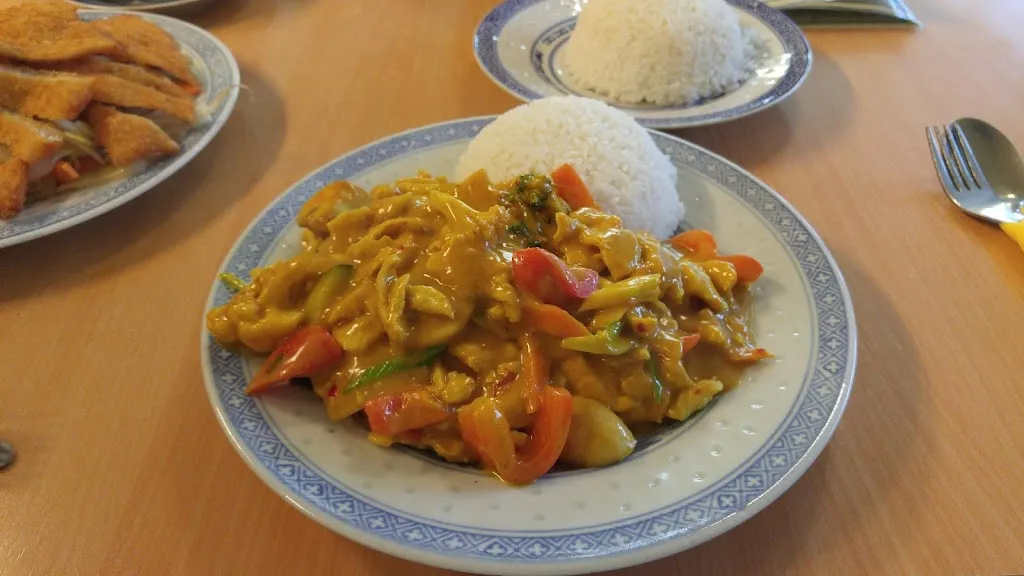 Ly-Asia_Herzogenrath_slider_image_2