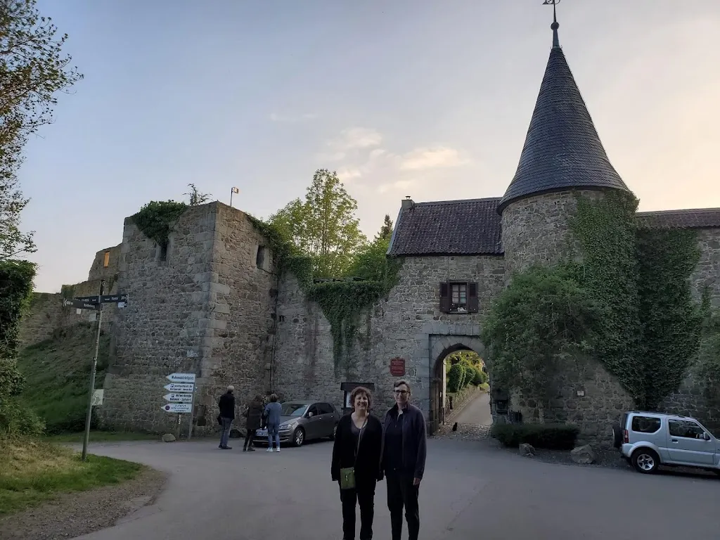 Michelle Mueller_Burg Wilhelmstein, Restaurant & Freilichtbühne Würselen (nahe Aachen)_Würselen_review