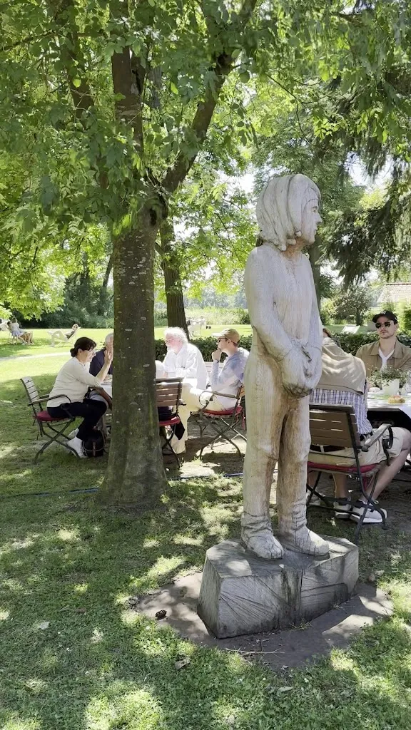 Brunnenwärterhaus restaurant in Nauheim