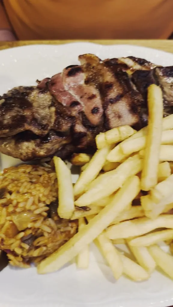 Restaurant Opatija_Herten_slider_image_2