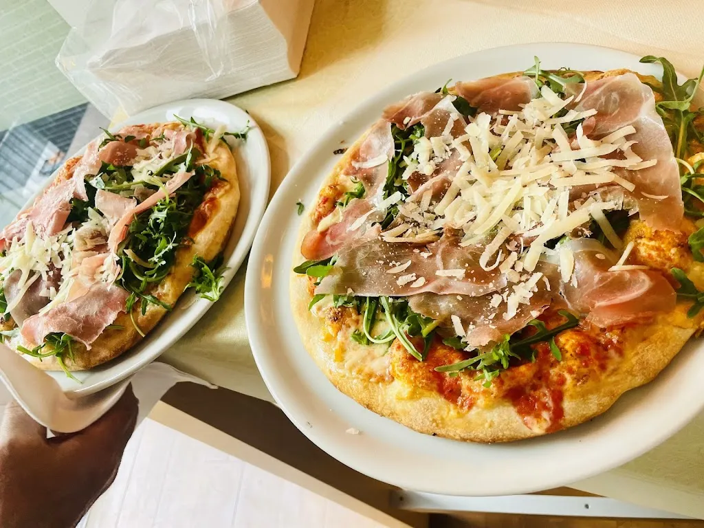 Ristorante Pizzeria La Vita_Holzwickede_slider_image_3