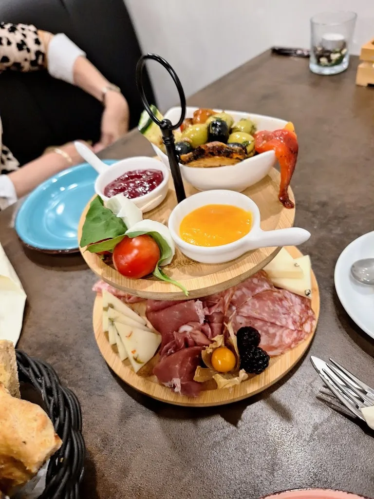 Menu_Feingusti by Casaluci`s_Hilden_image_6