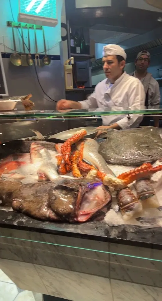 Fischhaus_Hilden_slider_image_2