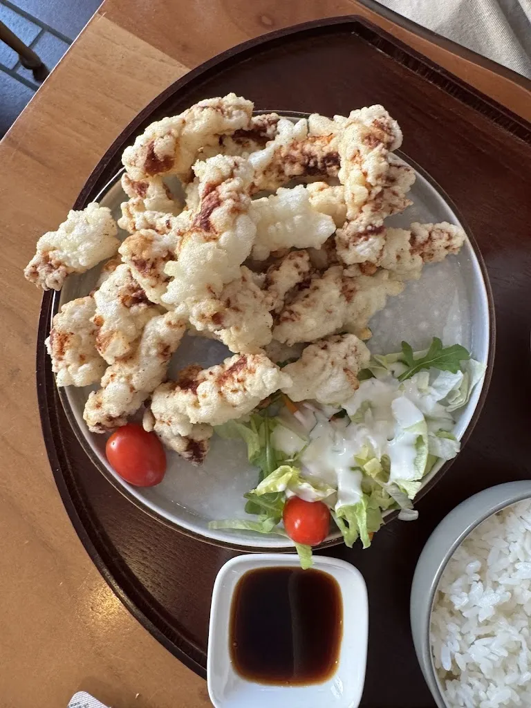 Jessica Christy_Ongi Haus 온기 하우스_Hilden_avis