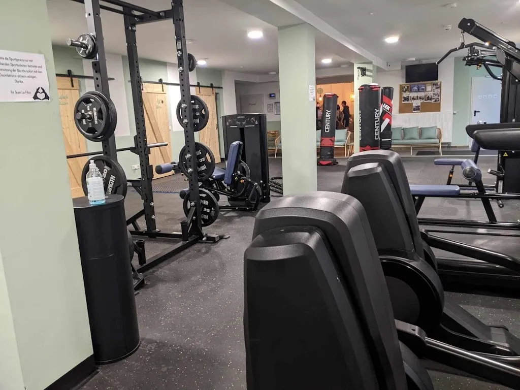 Weihsuan Su_Hotel Le Filou_Hille_review