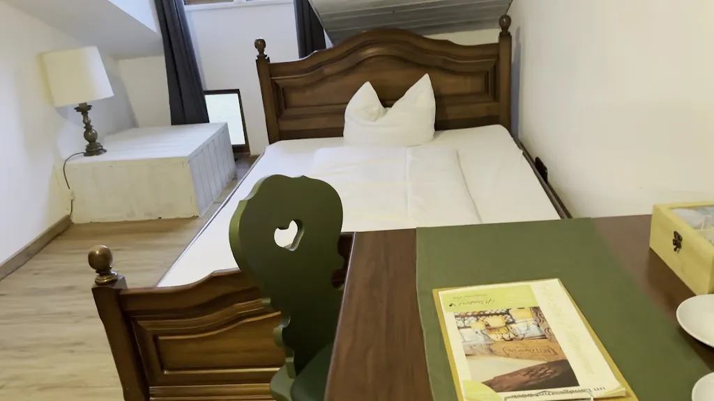 Mohammed Al Mahrooqy_Landgasthof Böck_Gauting_reseña