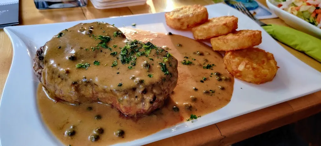 Einstein Restaurant & Bistro_Hövelhof_slider_image_2