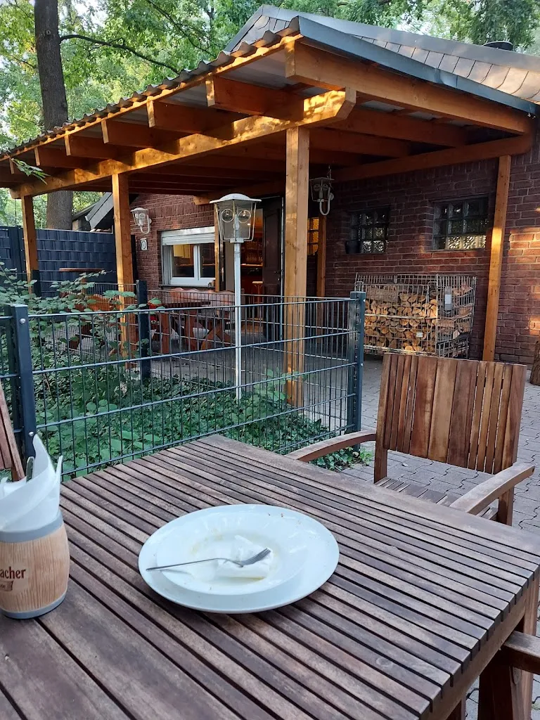 Gaststätte Apelhof & Kiosk restaurant in Hövelhof