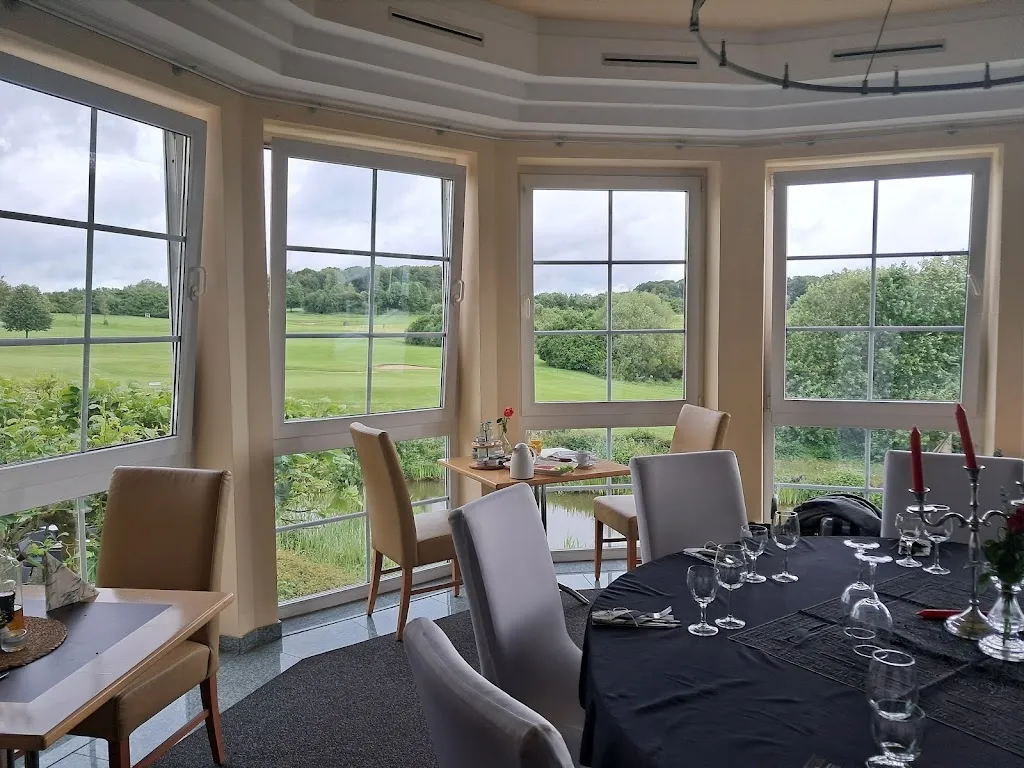 Hotel Restaurant Dreibäumen restaurant in Hückeswagen