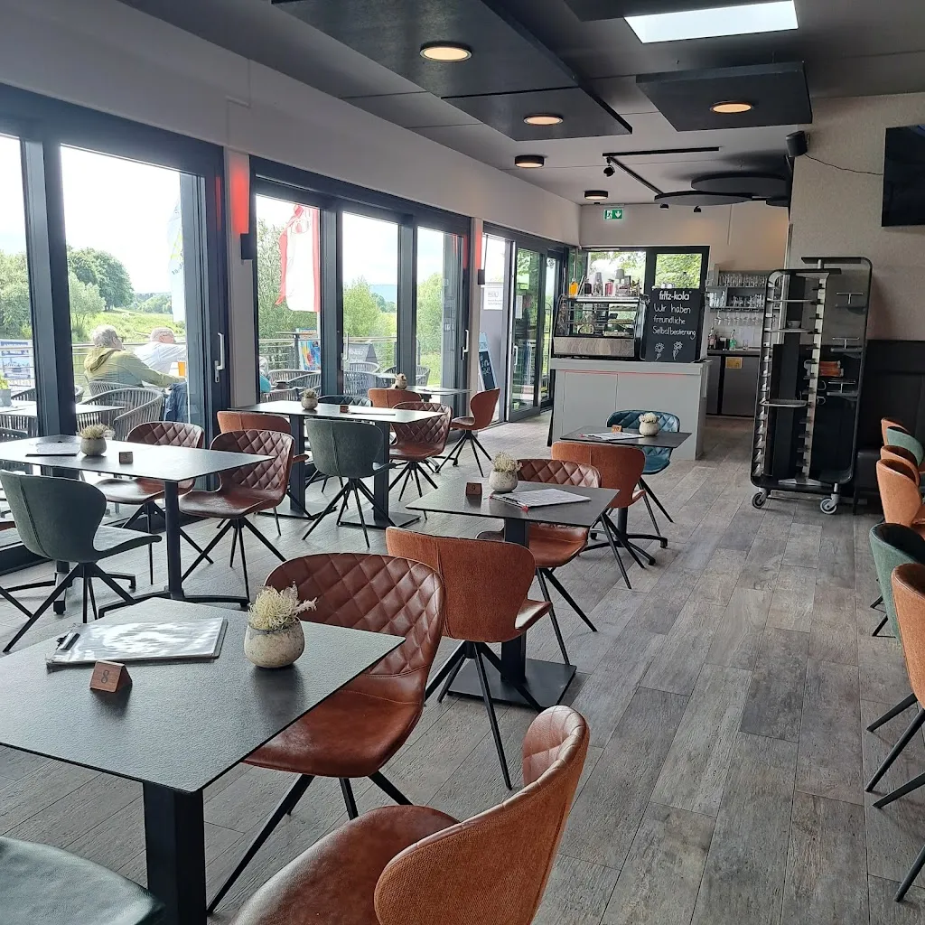 Sendling_Pier 1_Höxter_review