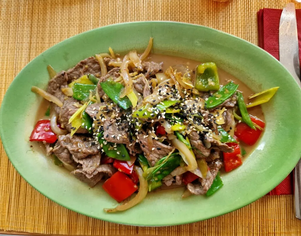 Hoa Hong Asia_Höxter_slider_image_2