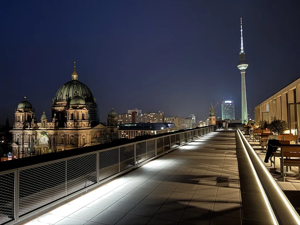 Volker Schmidt_Baret_Berlin_review