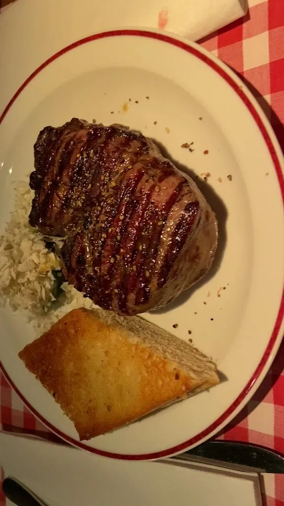 BLOCK HOUSE Friedrichstraße_Berlin_slider_image_2