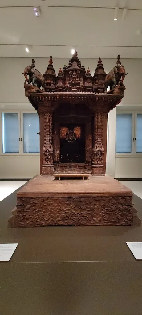 Meda Wara_Humboldt Forum im Berliner Schloss_Berlin_review