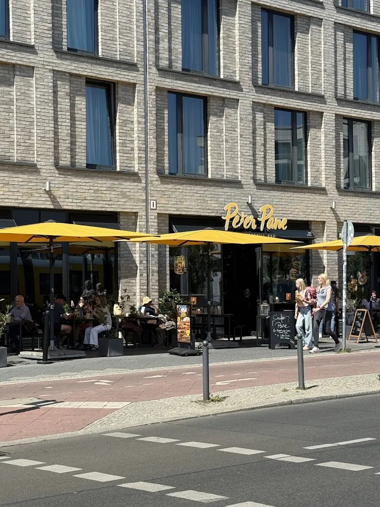 eki, :*_Peter Pane_Berlin_review