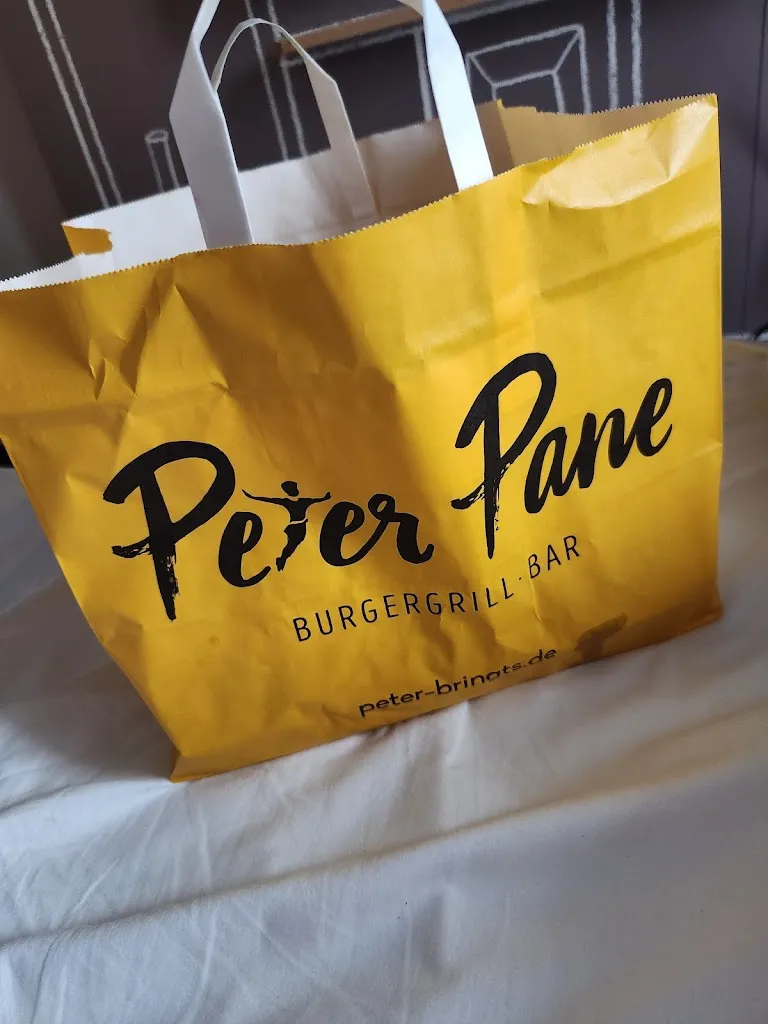 Cassie R._Peter Pane_Berlin_review