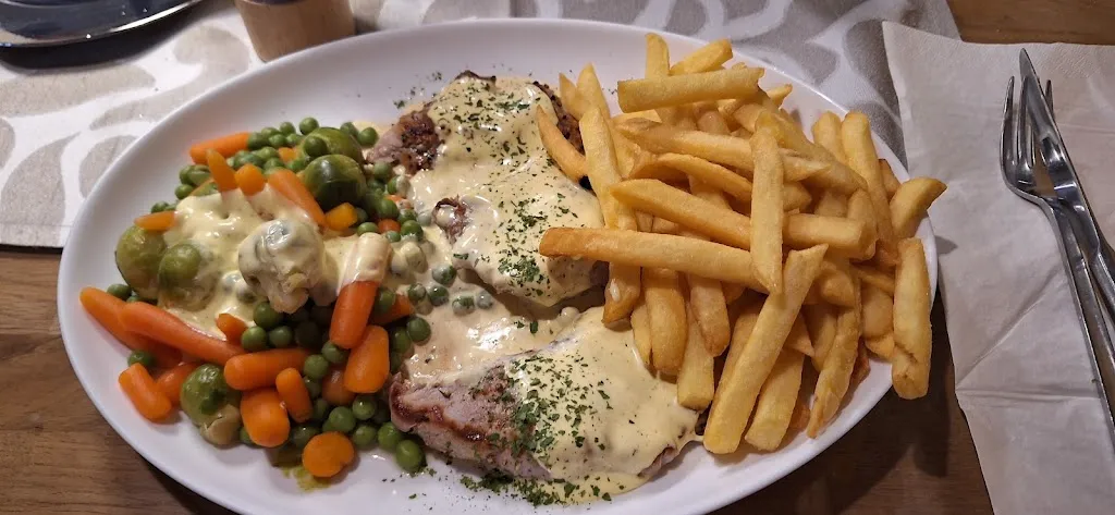 Monika P_Restaurant Casino Lucherberg_Inden_review