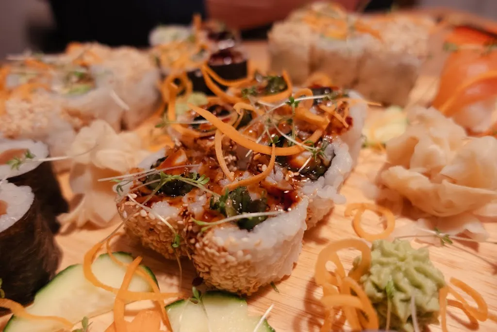 Sushi Vina Restaurant_Geisenhausen_slider_image_2