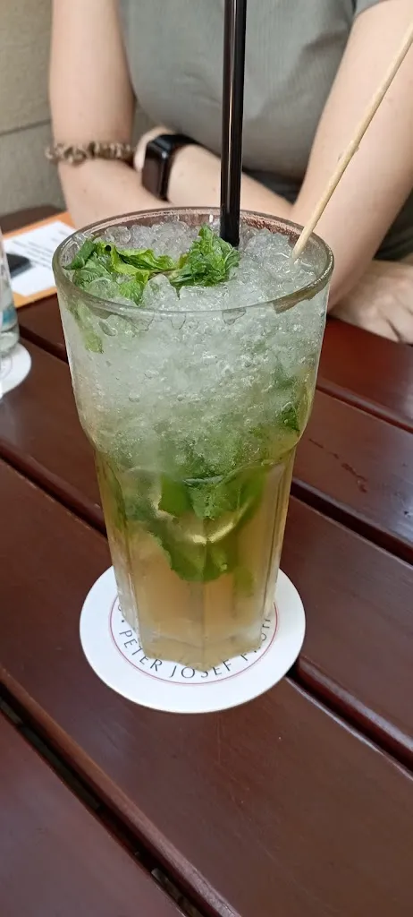 Long Island Restaurant Cocktailbar Cafe'_Hürth_slider_image_3