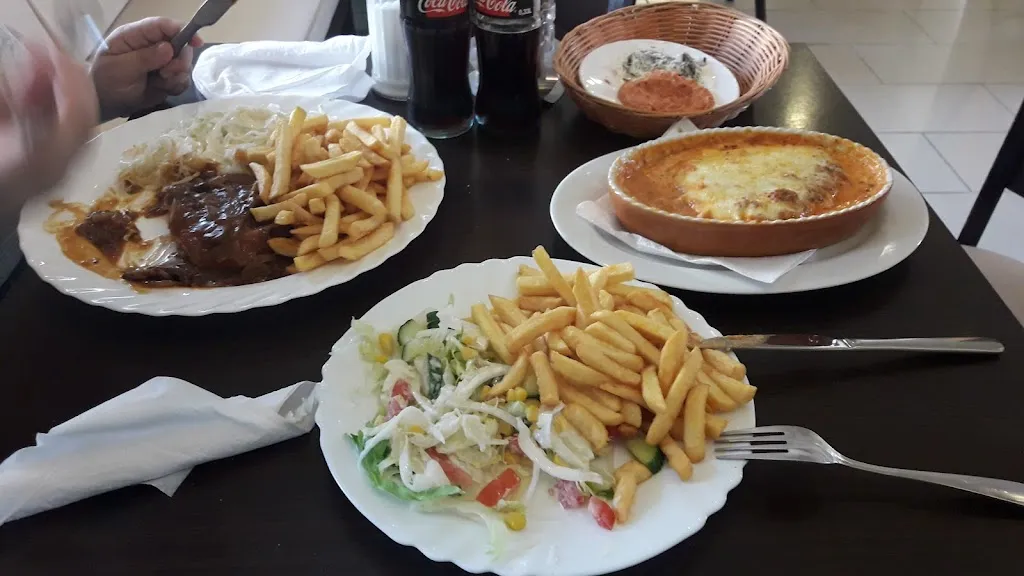 Charisma Grill_Hürth_slider_image_3