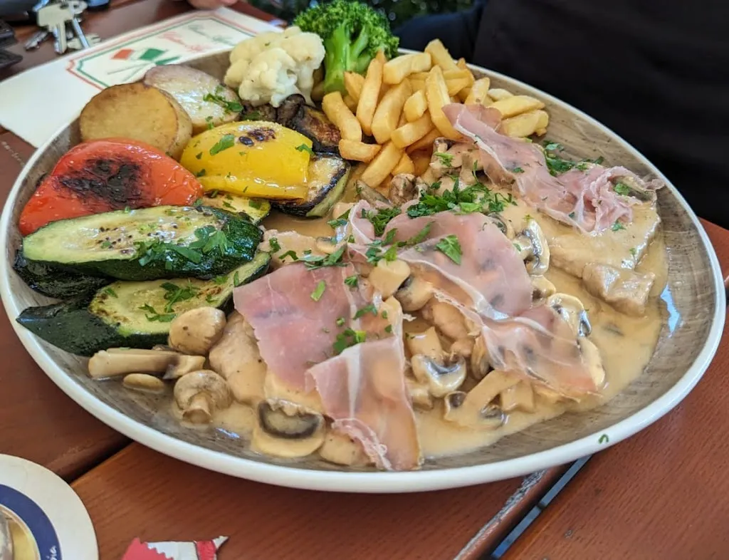 Walter CROM Grosse_La Bella Napoli | ehemals Brauhausstuben Geisenhausen_Geisenhausen_recensione