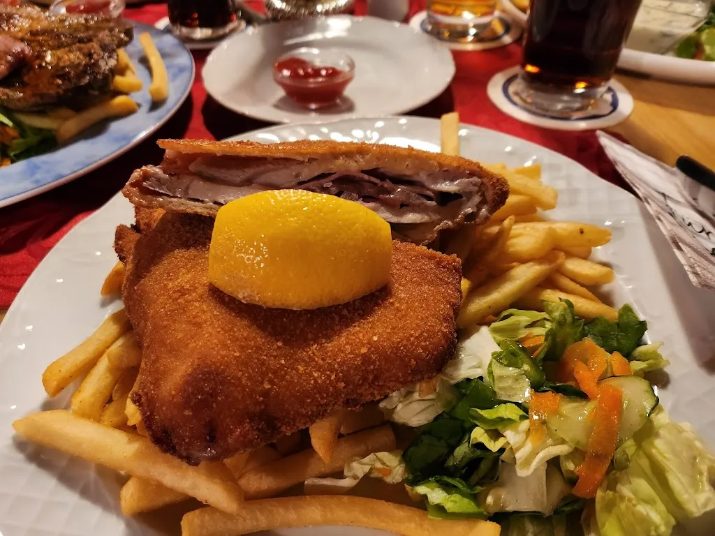 La Bella Napoli | ehemals Brauhausstuben Geisenhausen_Geisenhausen_slider_image_3