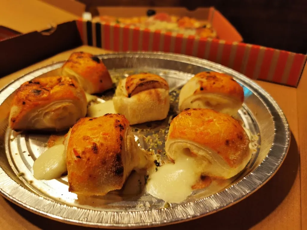 Menu_Made in italy - Neapolitanische Pizza_Hürth_image_6