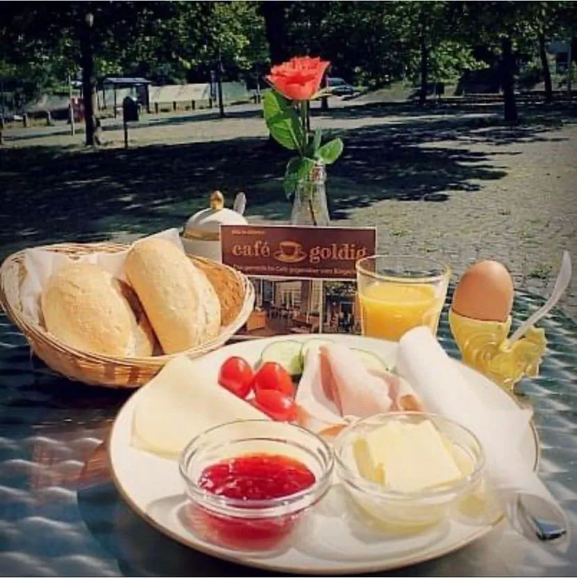 Café Goldig_Hürth_slider_image_2