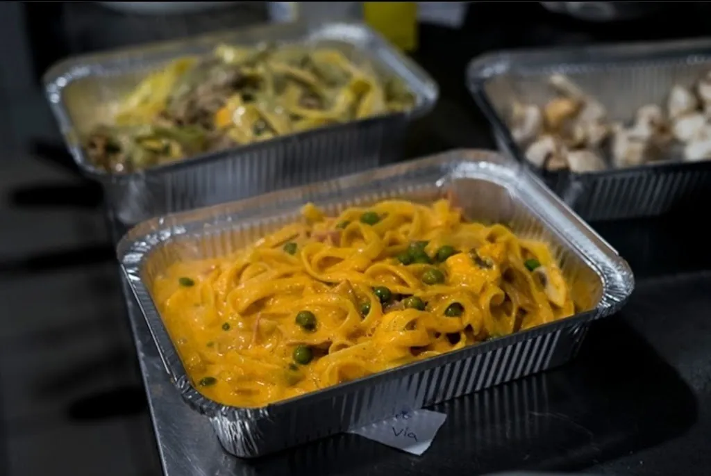 Menu_Ayhan Binyil Pizzeria Fiorello_Jüchen_image_9