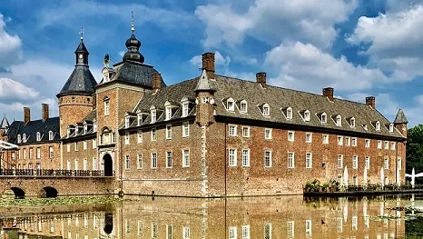 Romantik Parkhotel Wasserburg Anholt restaurant in Isselburg