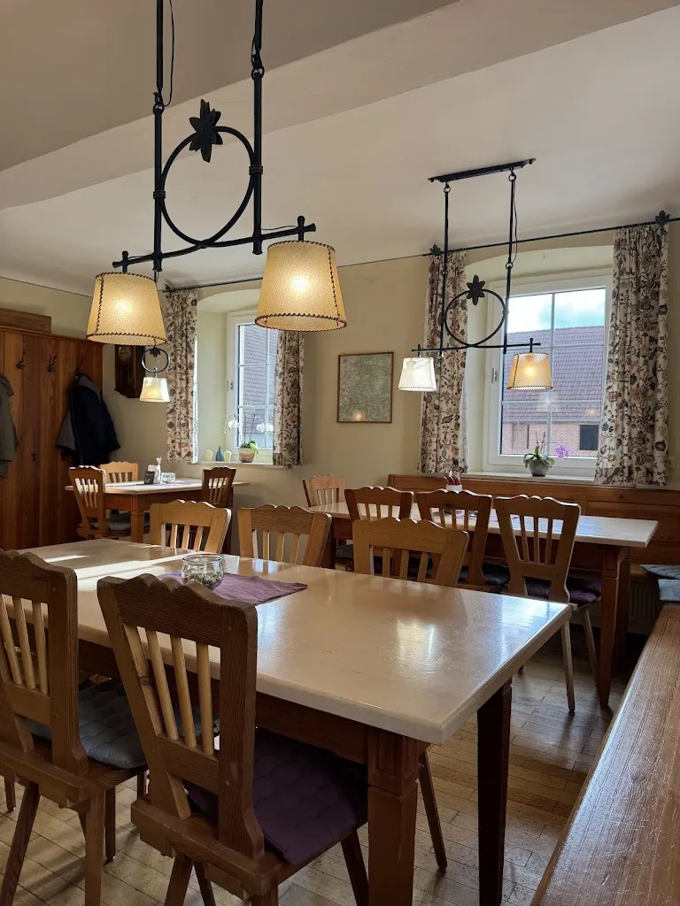 Gasthaus zum Hirschen | Ebersbrunn_Geiselwind_slider_image_1