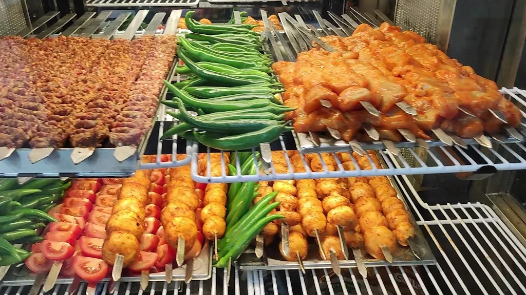 Yee Doy Döner & Grillgerichte Köln Kalk_Köln_slider_image_2