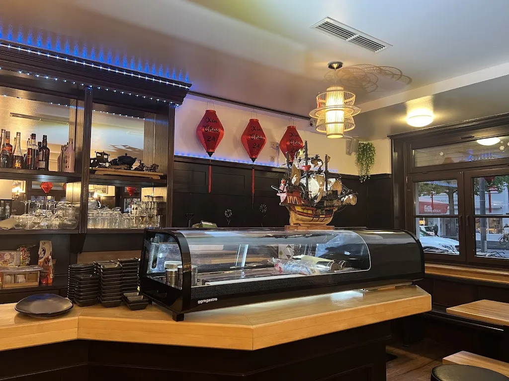 Xin Chao 24 Restaurant (Japanisch, Vietnamesisch) restaurant in Köln