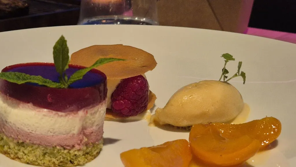 Hannah Picker_Schwan Restaurant_Jülich_review