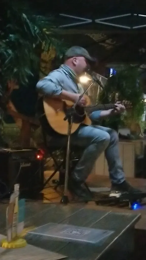 Restaurant Biergarten mit Herz an der Rur_Jülich_slider_image_2